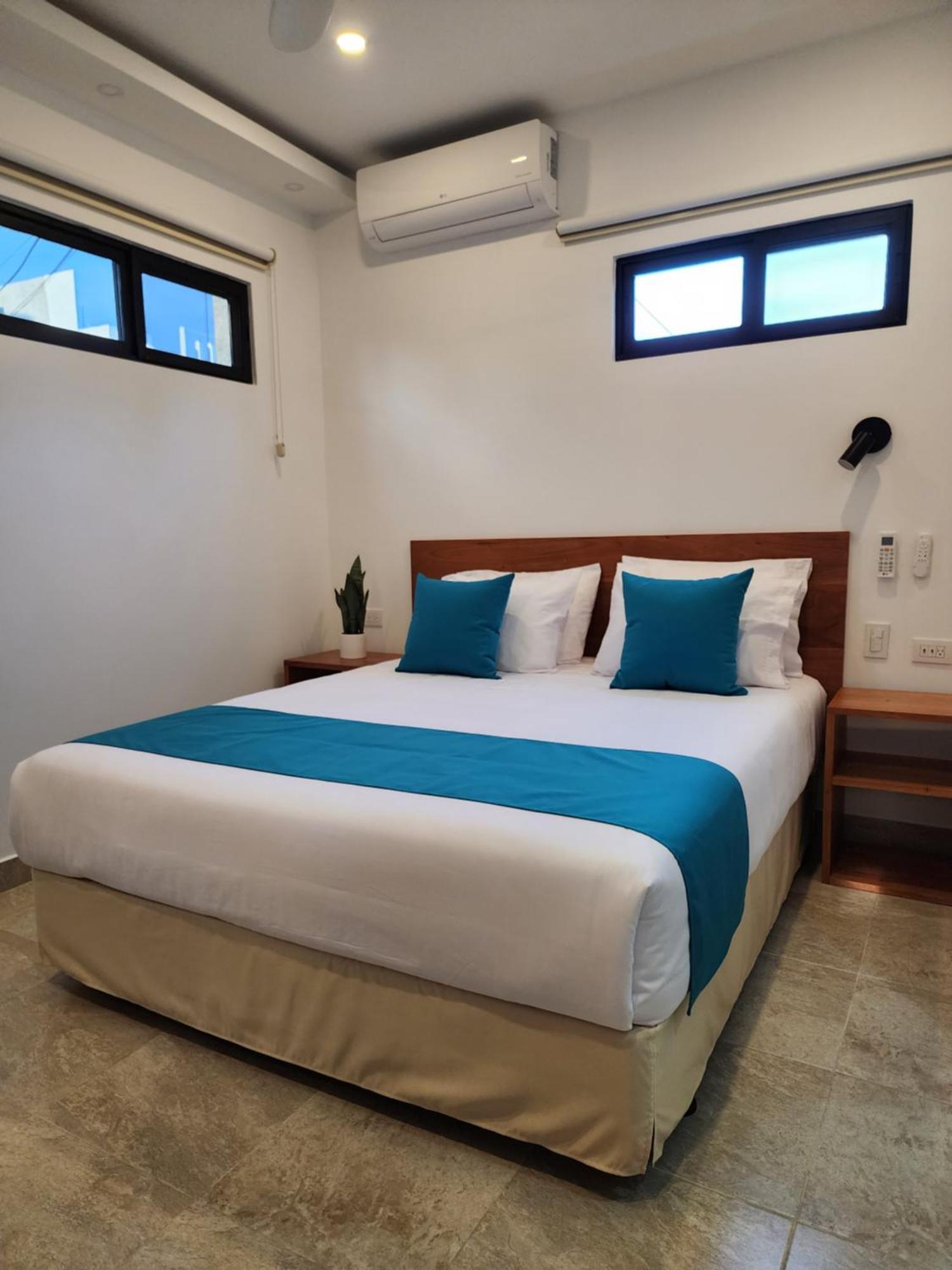 Casa Galapagos By Hostal Fragata Пуэрто-Айора Экстерьер фото