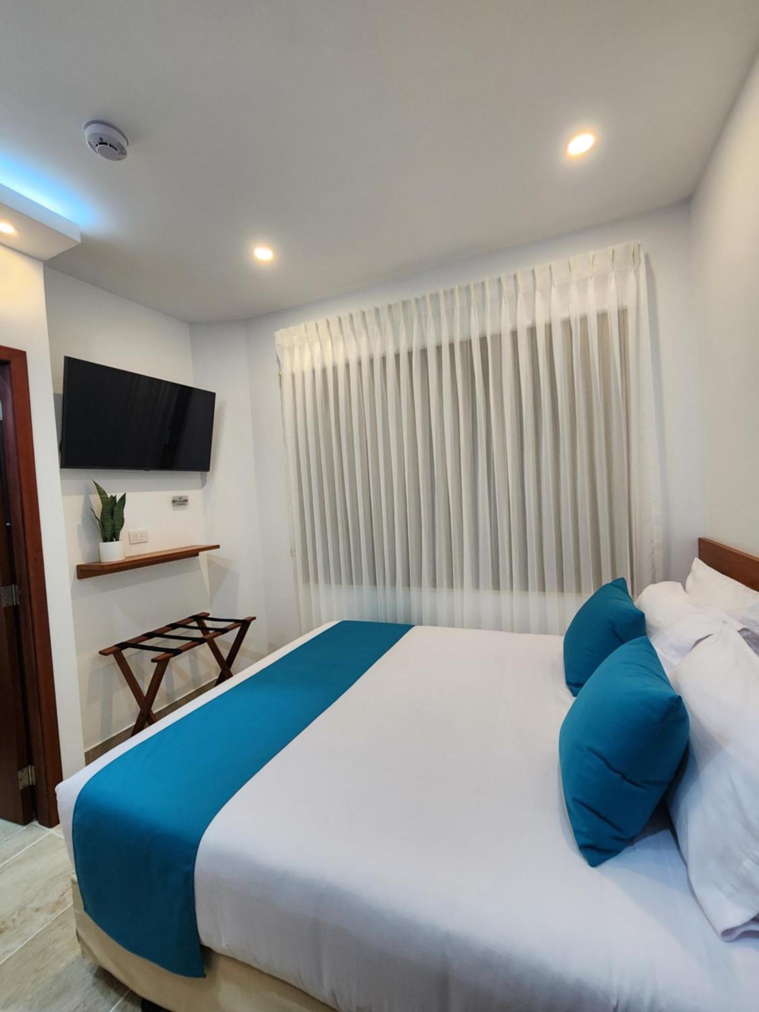 Casa Galapagos By Hostal Fragata Пуэрто-Айора Экстерьер фото