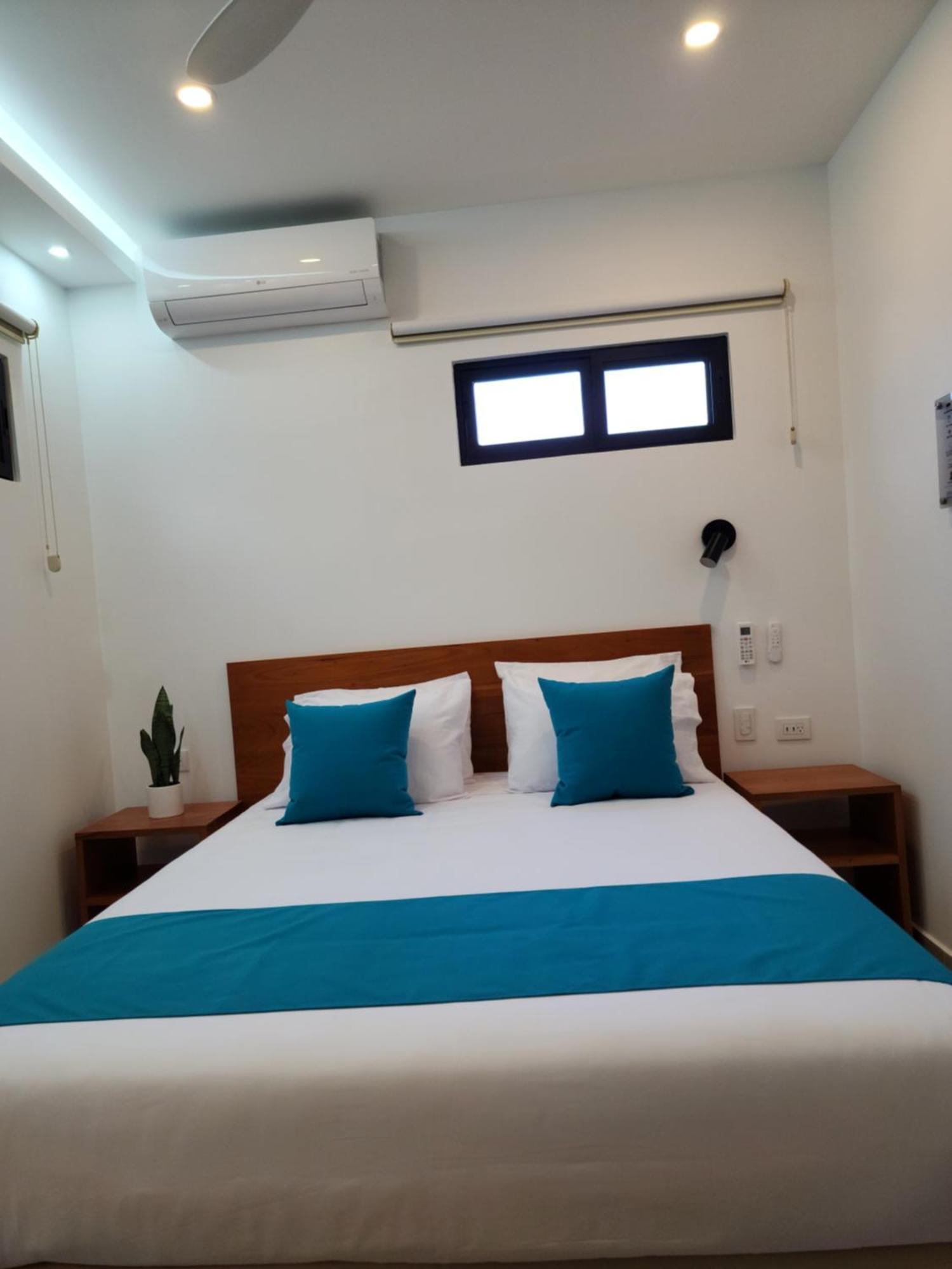 Casa Galapagos By Hostal Fragata Пуэрто-Айора Экстерьер фото