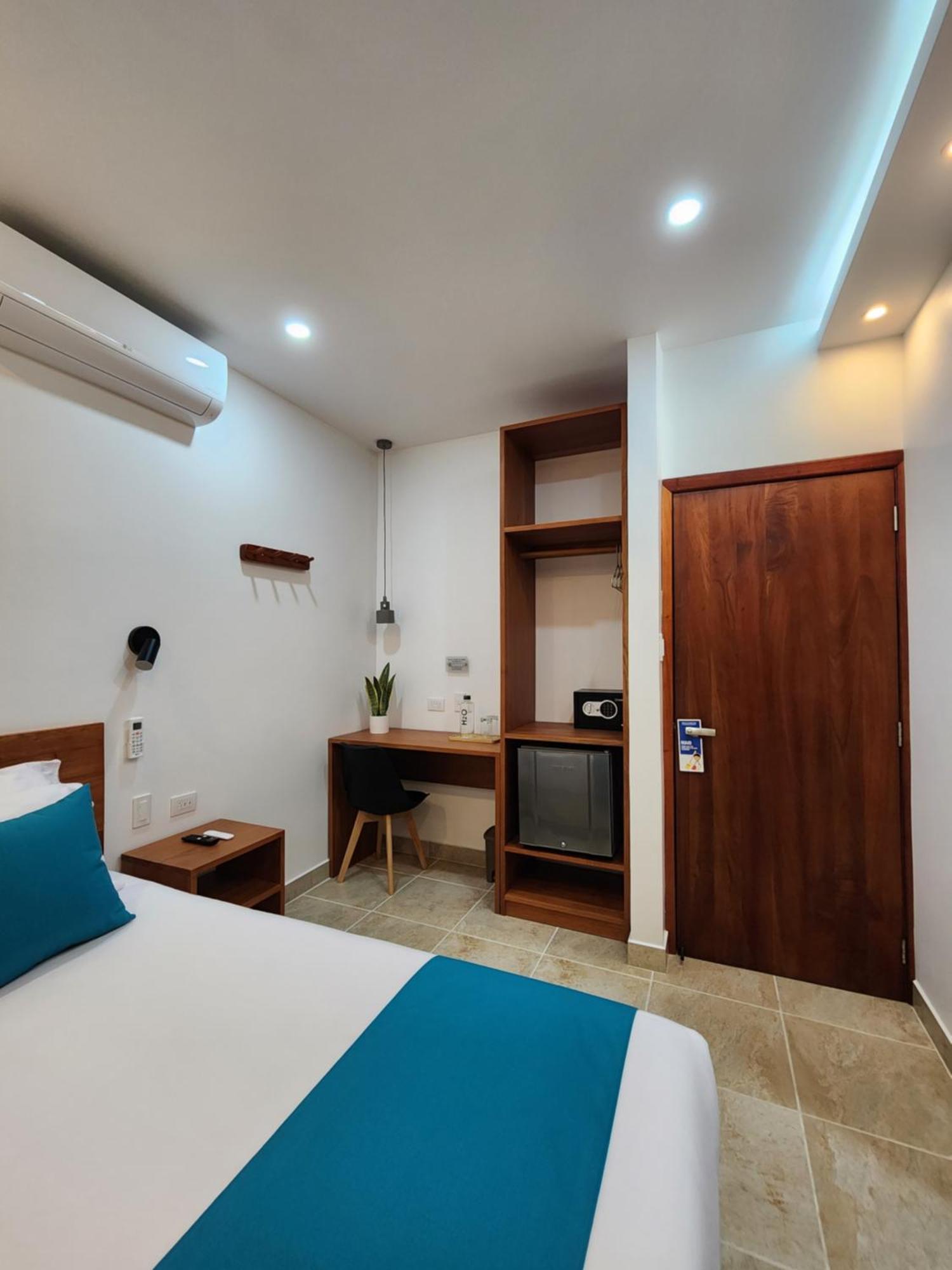 Casa Galapagos By Hostal Fragata Пуэрто-Айора Экстерьер фото