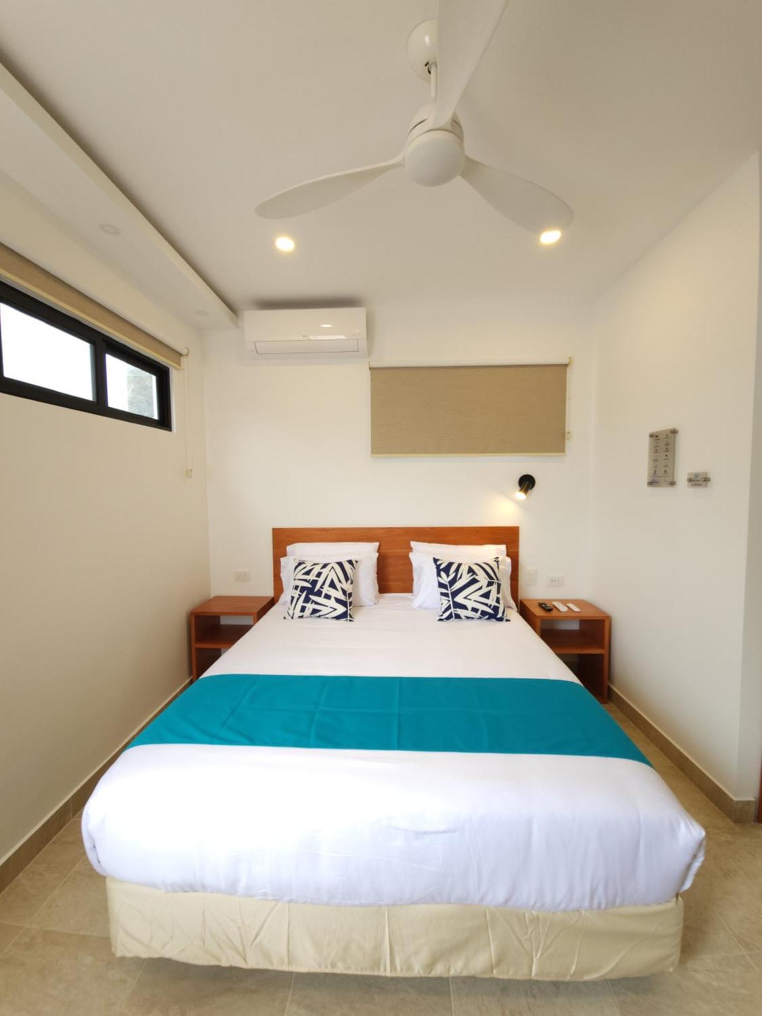 Casa Galapagos By Hostal Fragata Пуэрто-Айора Экстерьер фото